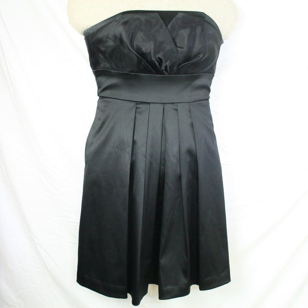 White House Black Market Beautiful Jet Black Dress